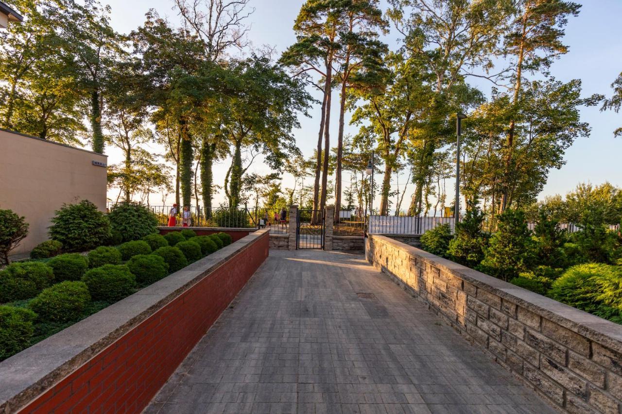 Apartament 7M Z Basenem W Jednym Budynku Klifowa Rewal Bon Turystyczny !!! Free Private Parking Eksteriør billede